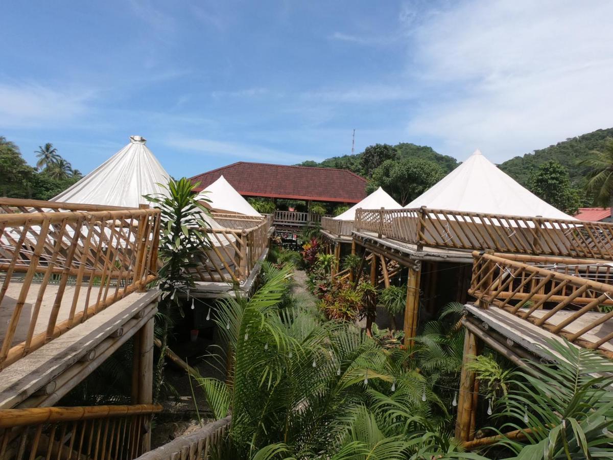 Glamping Due Amici Hotel Palomino Exterior photo